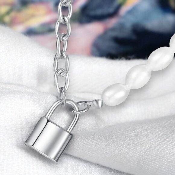 🆕18K White Gold Plated Chain Necklace with Padlock Charm & Freshwater Pearls - Picture 1 of 12